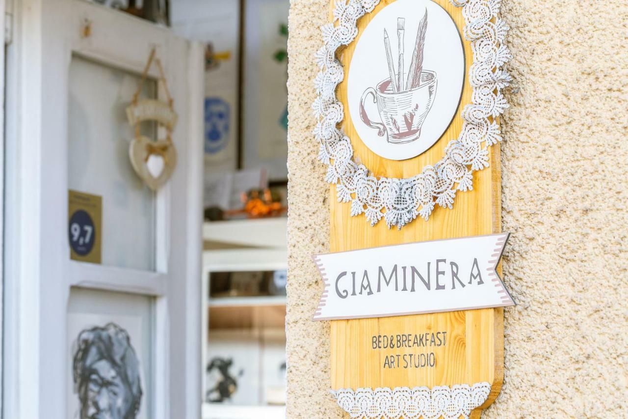 Giaminera B & B Art Studio Baunei Bagian luar foto